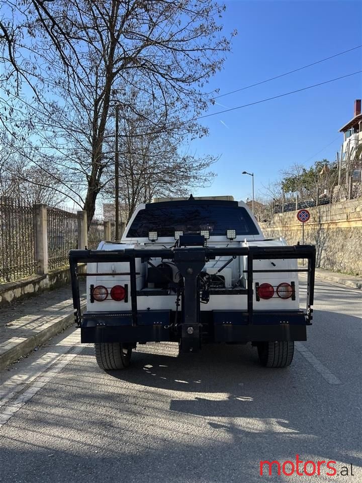 2011' SsangYong Model Tjetër photo #2