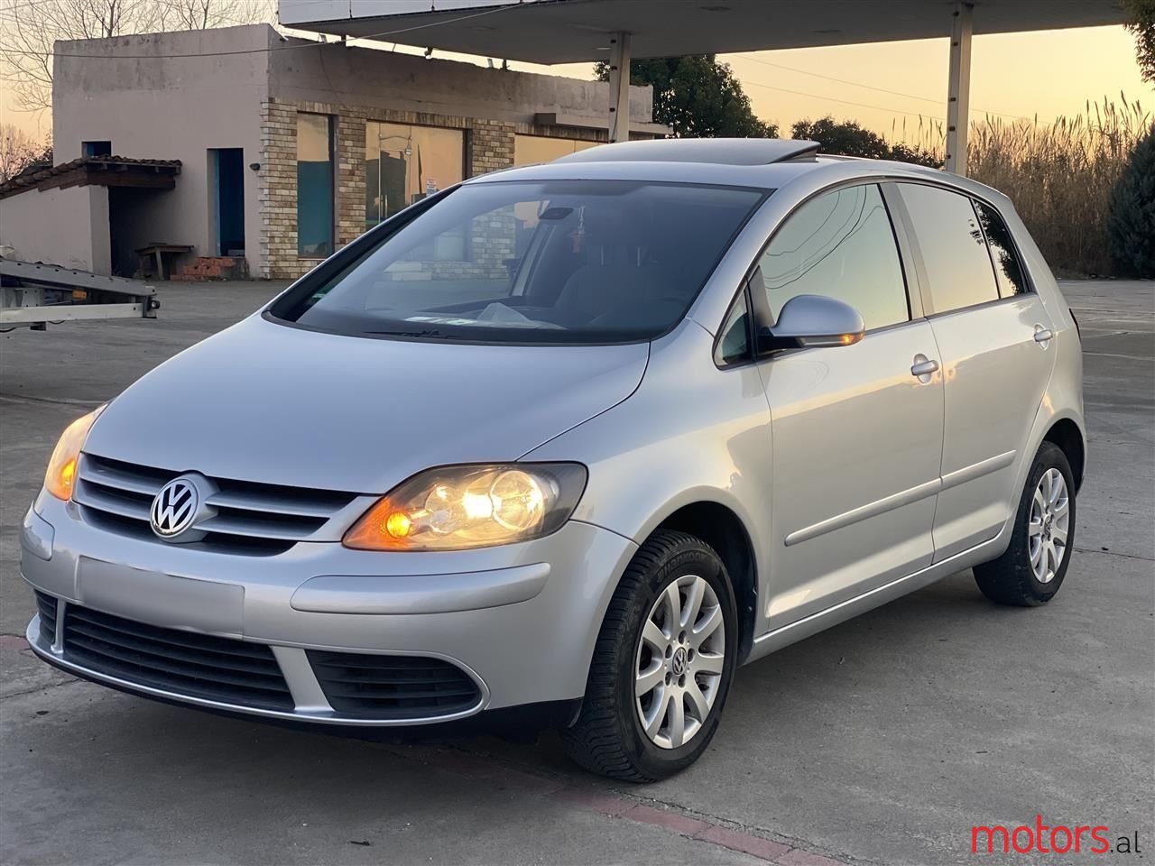 2005' Volkswagen Golf Plus photo #3