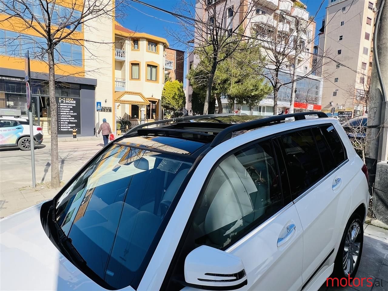 2014' Mercedes-Benz GLK 250 photo #3