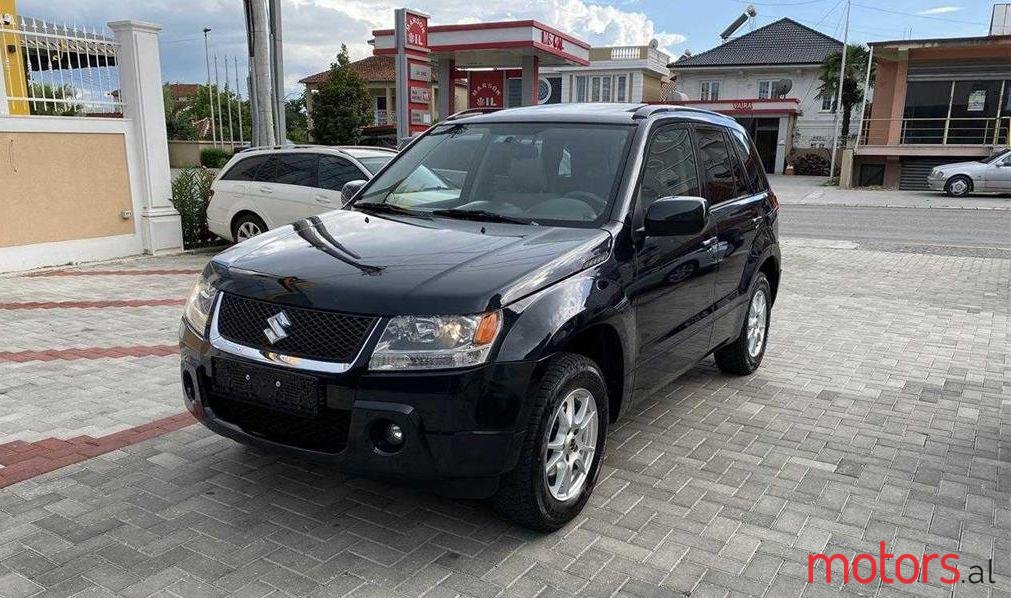 2008' Suzuki Grand Vitara photo #1