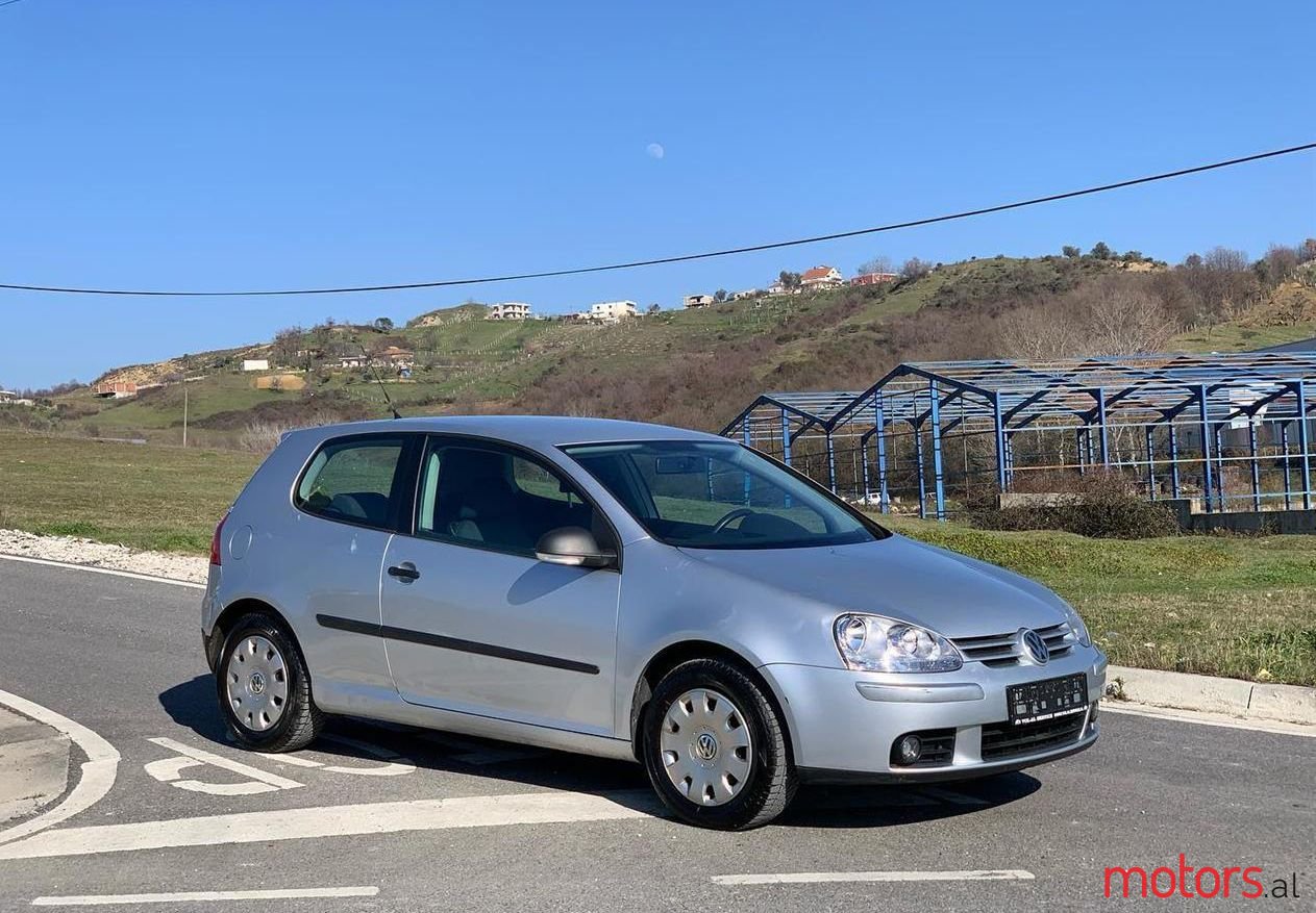2006' Volkswagen Golf photo #1