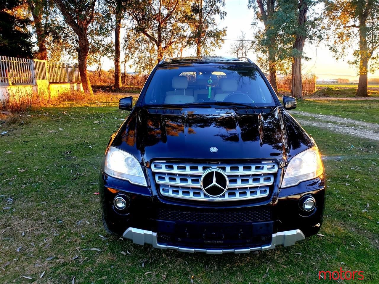 2012' Mercedes-Benz ML 350 photo #1
