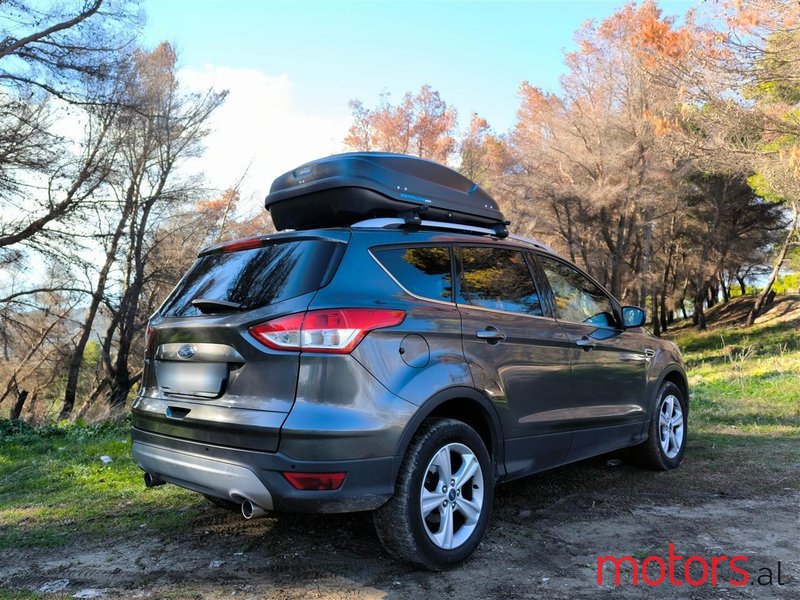 2016' Ford Kuga photo #2