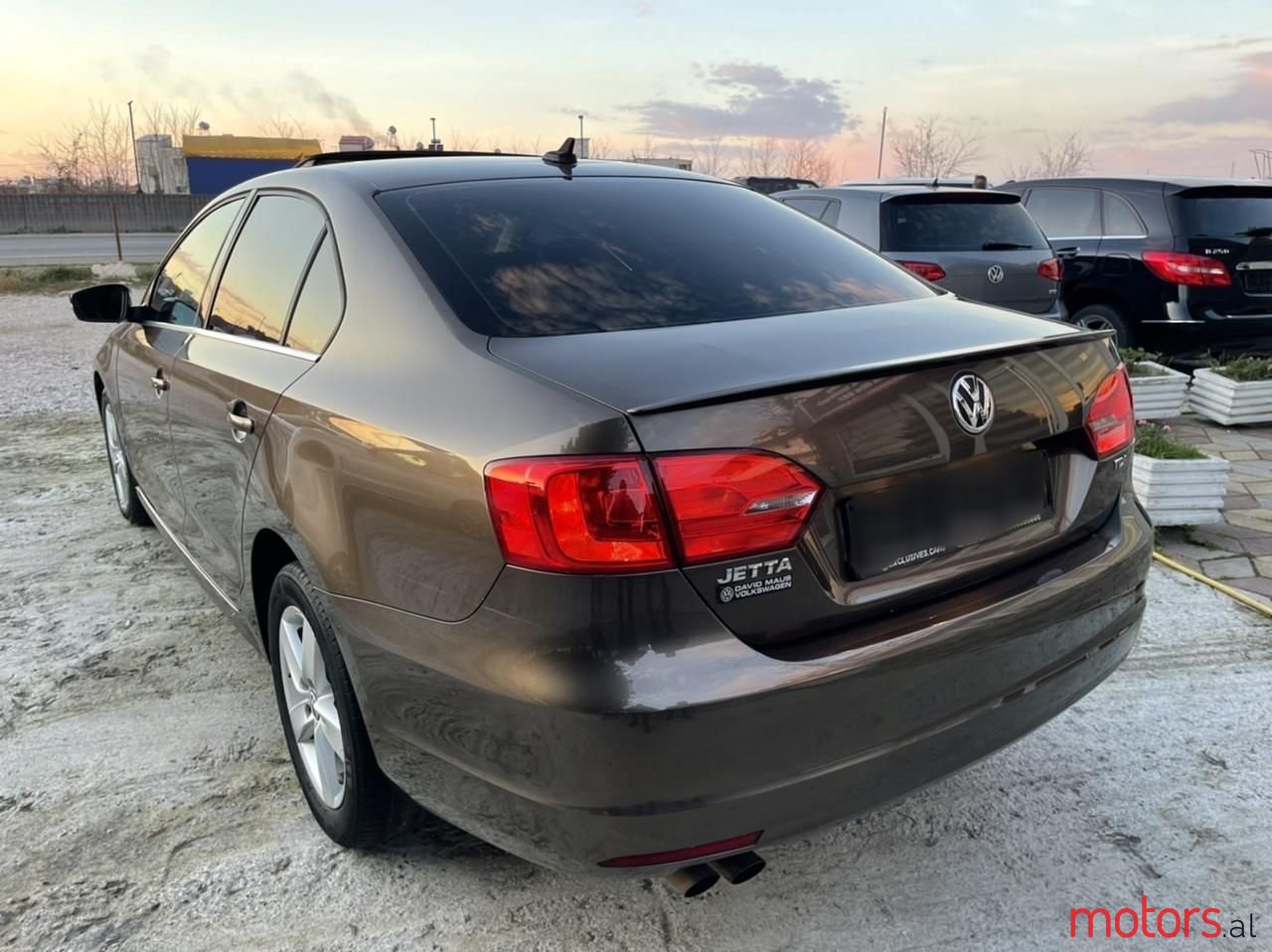 2012' Volkswagen Jetta photo #4