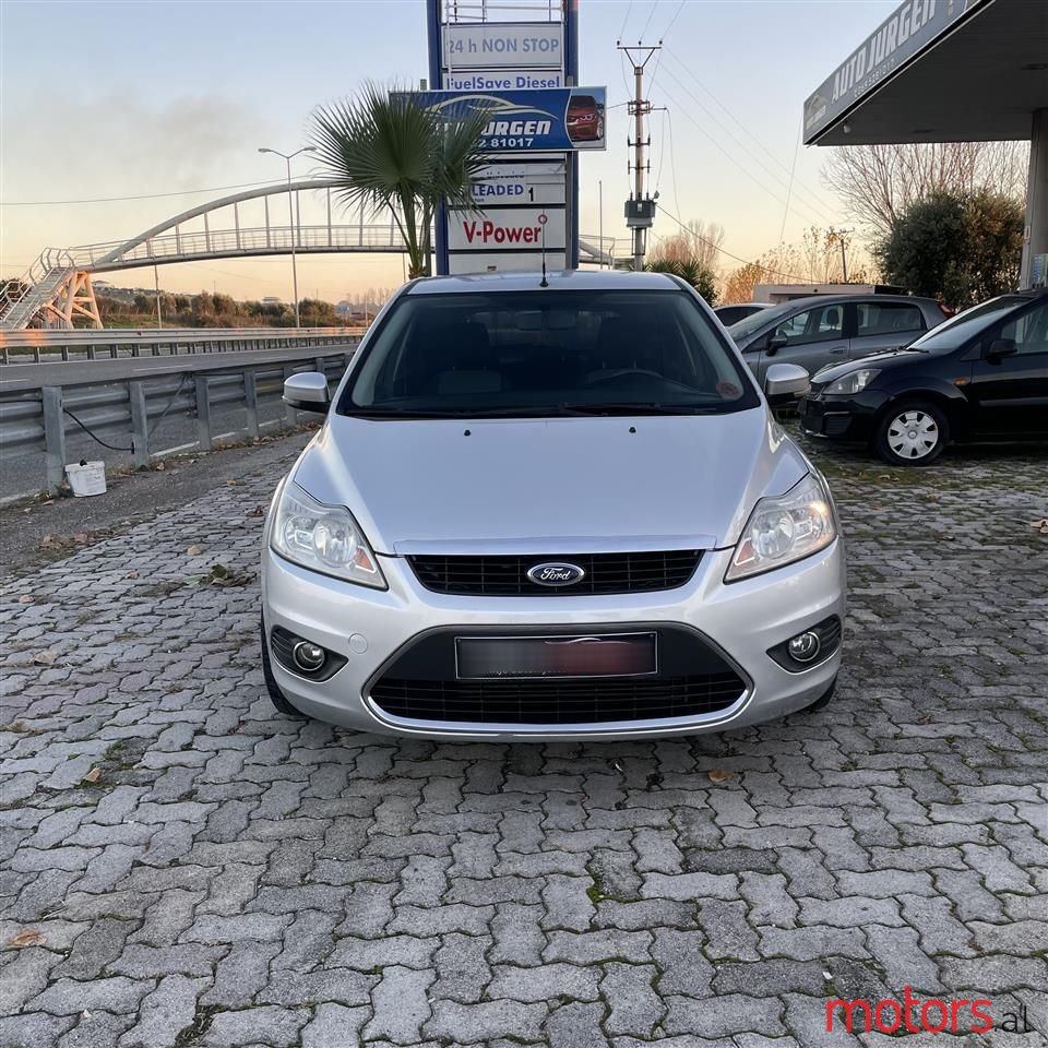 2008' Ford Focus photo #2