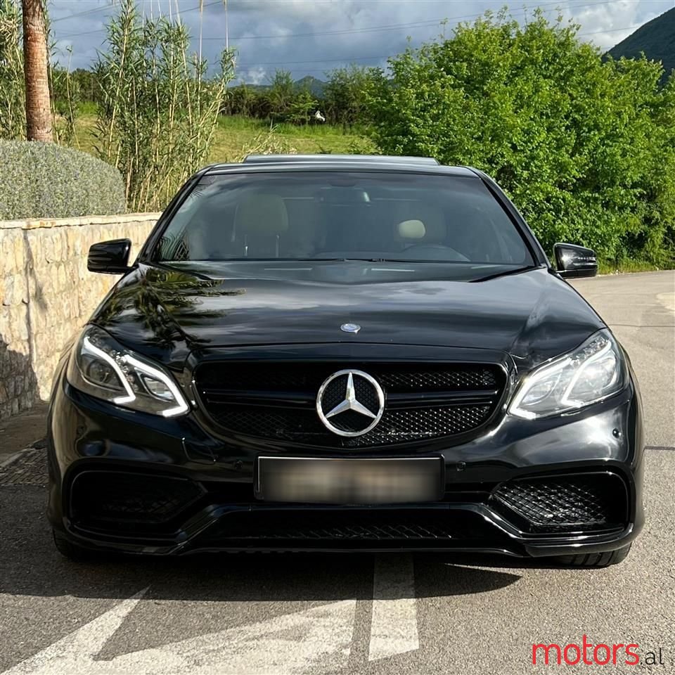 2010' Mercedes-Benz E 350 photo #6