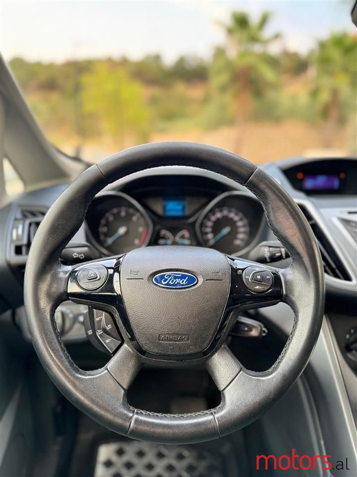 2011' Ford C-MAX photo #3