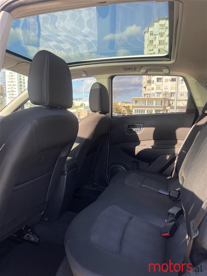 2012' Nissan Qashqai photo #4