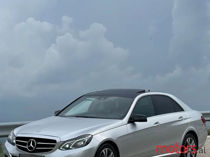 2014' Mercedes-Benz E 220 photo #1