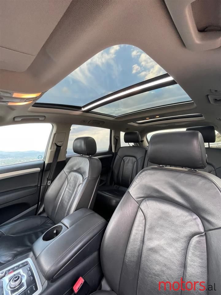 2012' Audi Q7 photo #6