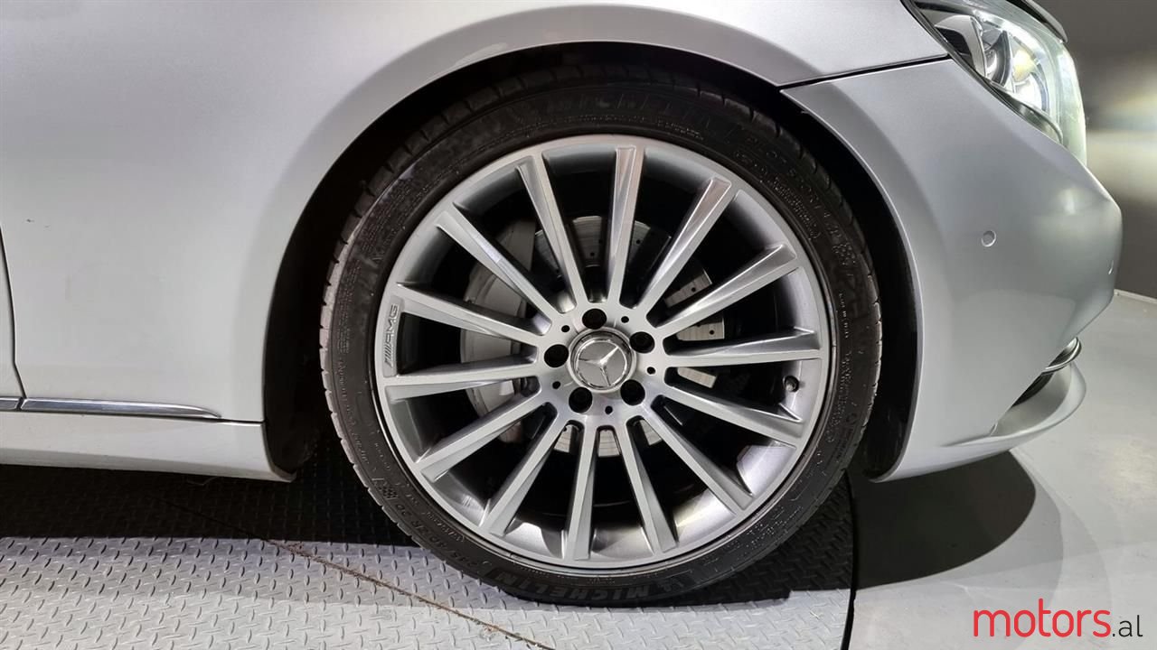 2013' Mercedes-Benz S 350 photo #5