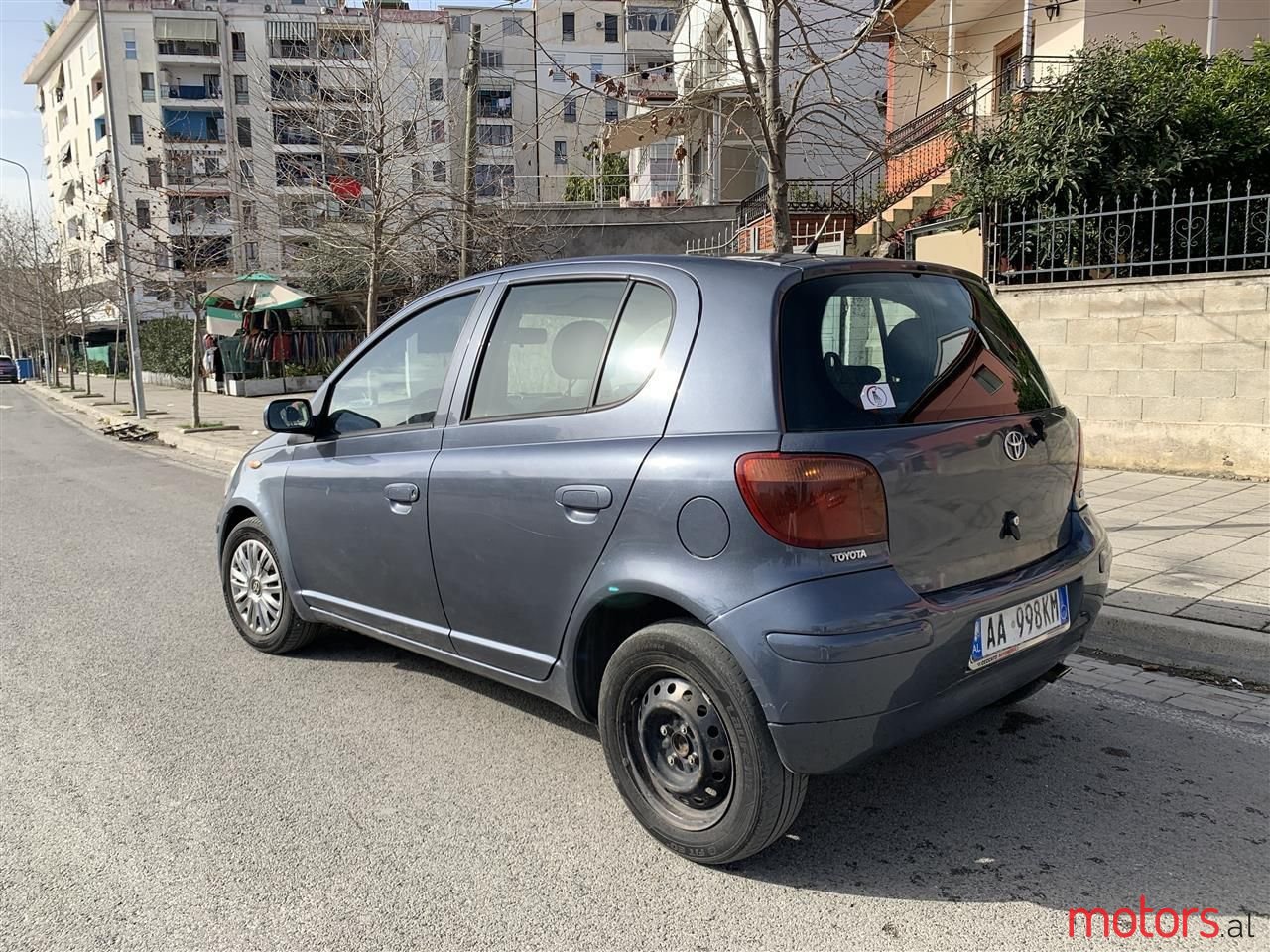 2004' Toyota Yaris photo #1