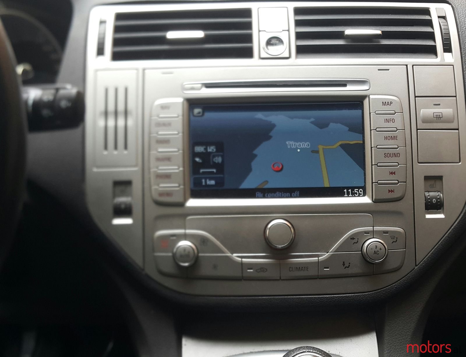 2013' Ford Kuga photo #4