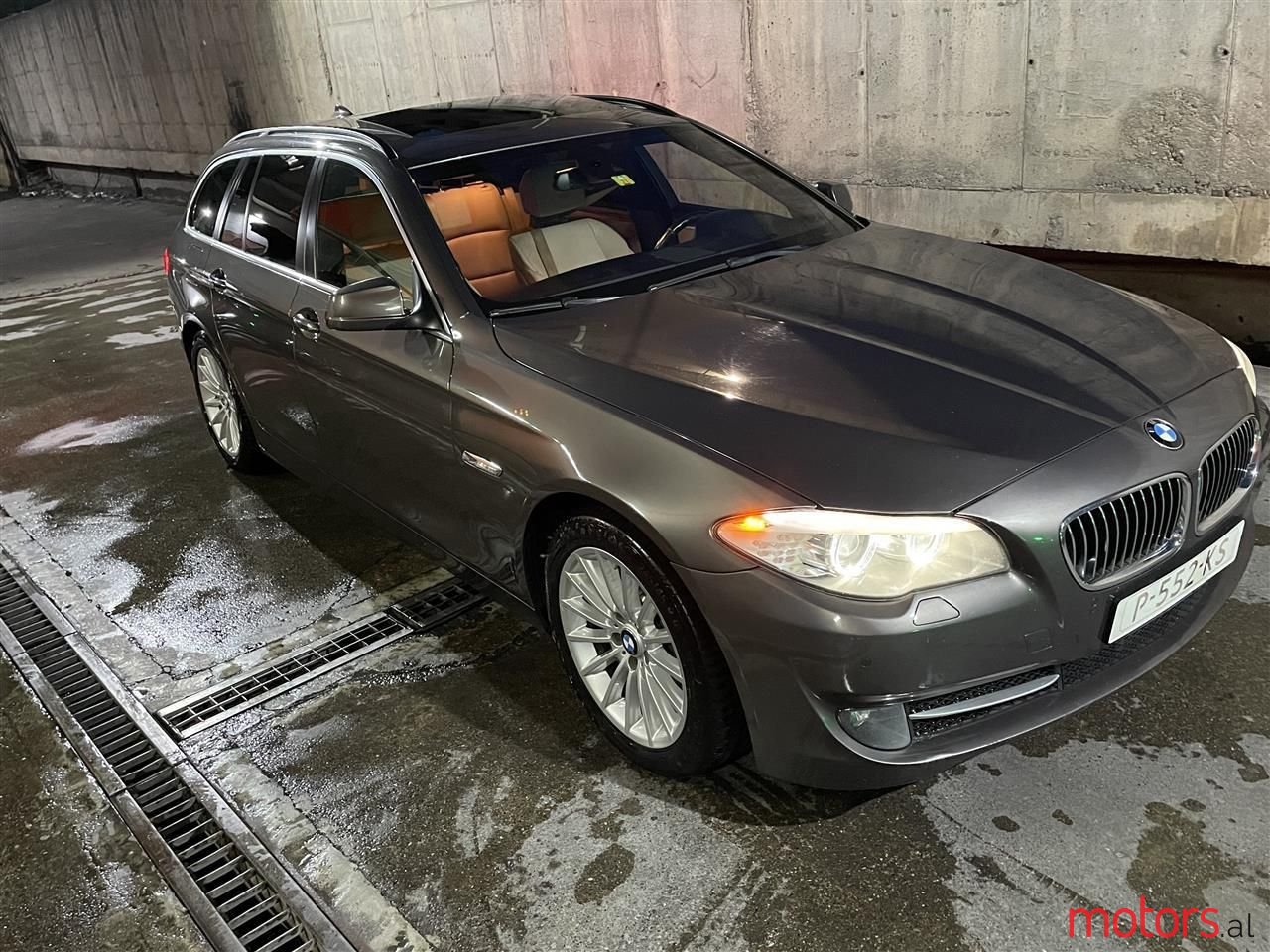 2012' BMW 525 photo #4