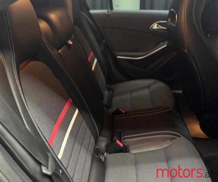 2013' Mercedes-Benz A 200 photo #6