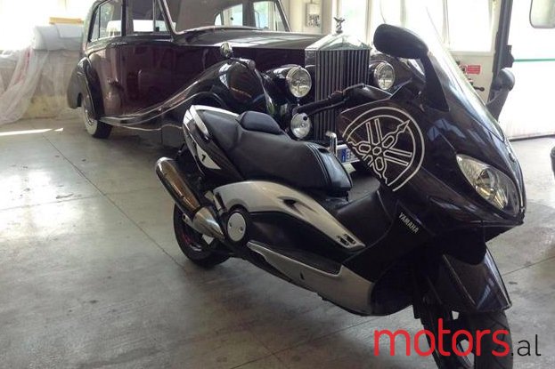 2001' Yamaha TMAX photo #4