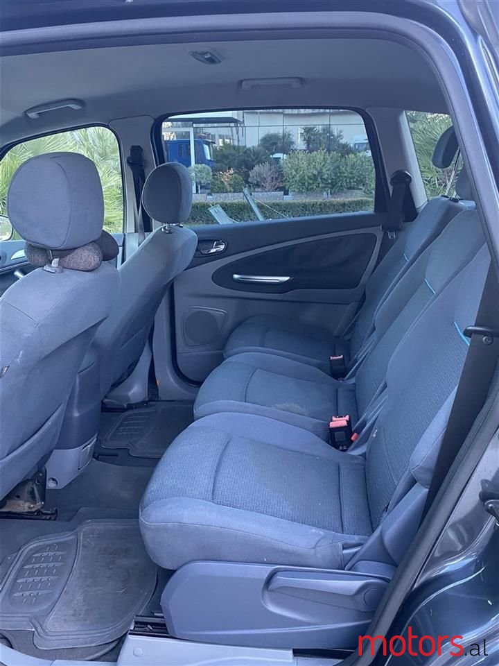 2007' Ford S-Max photo #2