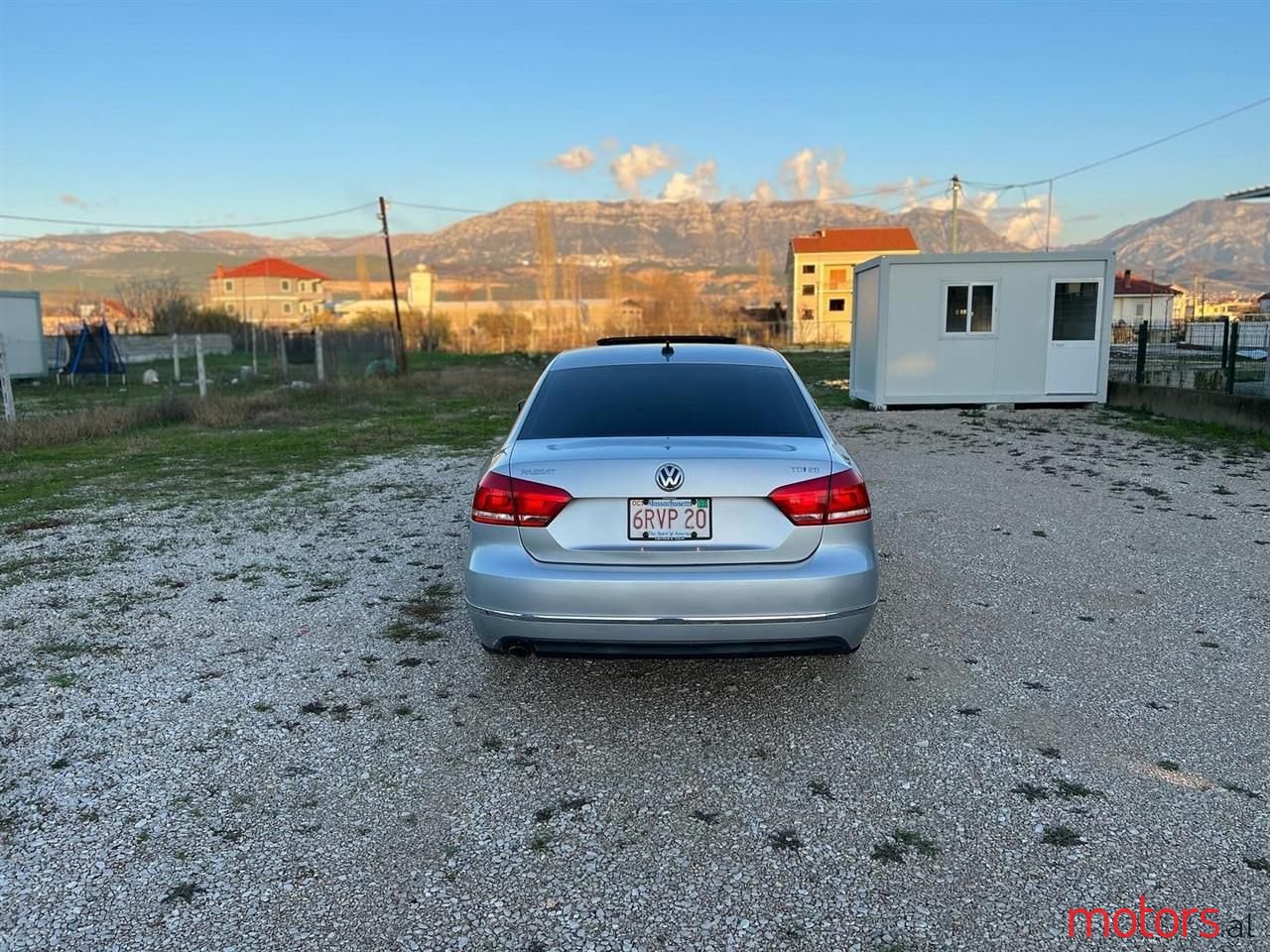 2013' Volkswagen Passat photo #3