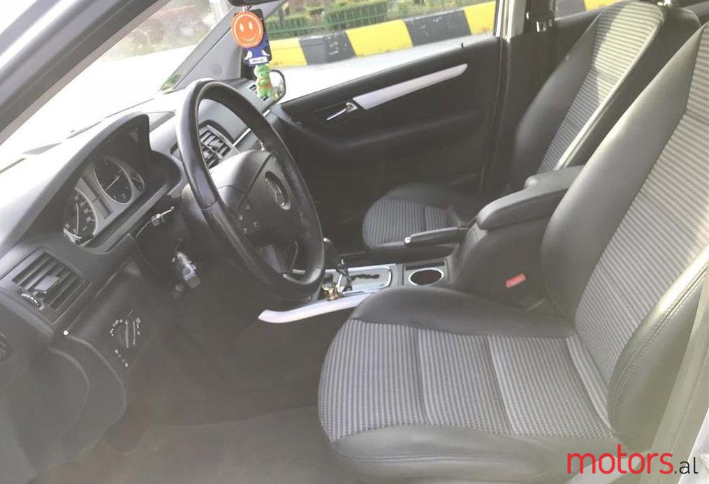 2006' Mercedes-Benz B 200 photo #2