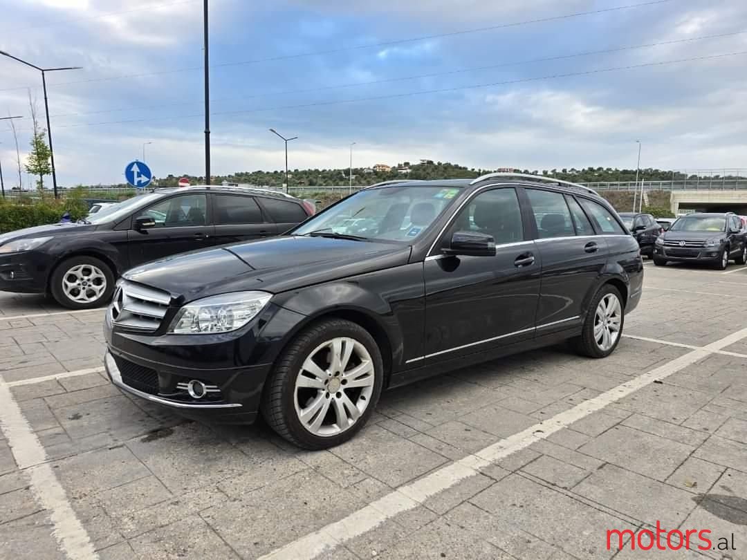 2008' Mercedes-Benz C 220 photo #3