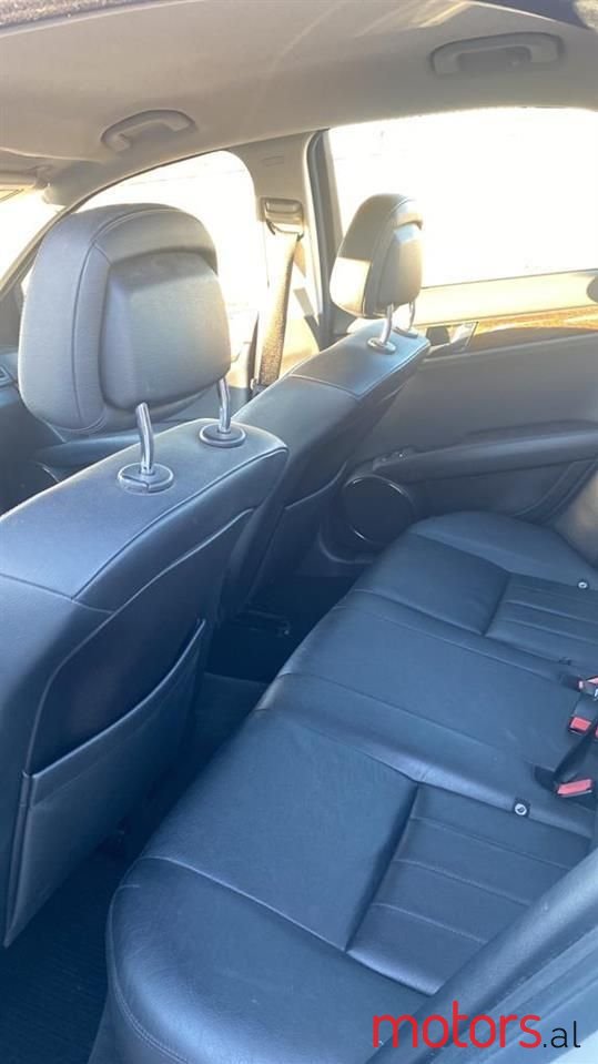 2009' Mercedes-Benz C 220 photo #6