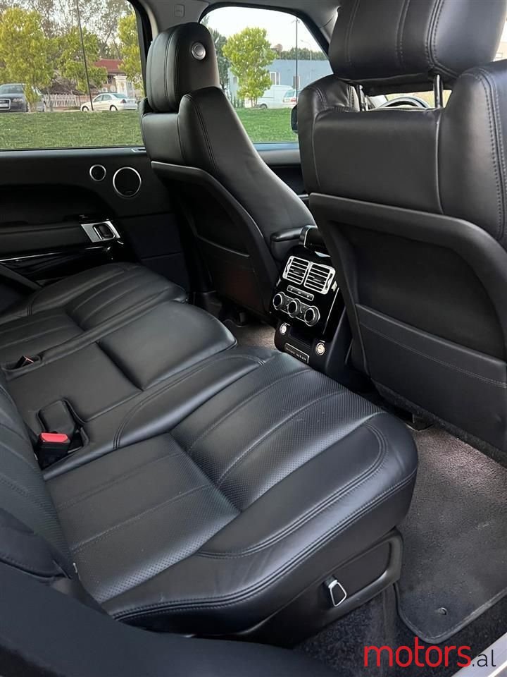 2015' Land Rover Range Rover photo #5