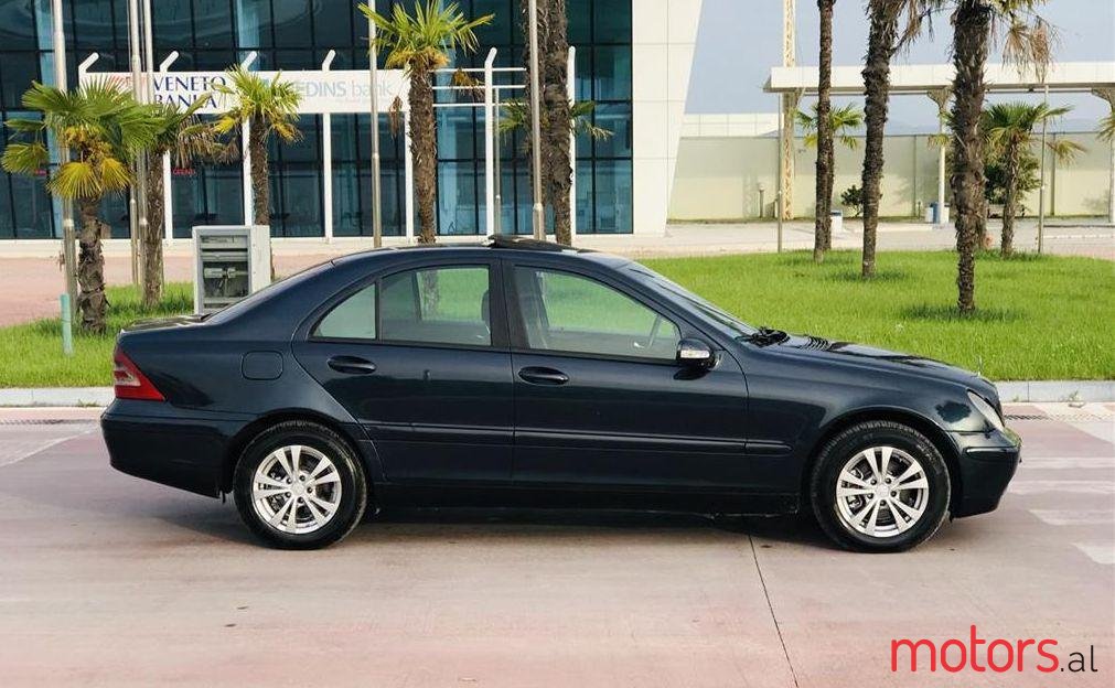 2001' Mercedes-Benz C 220 photo #1