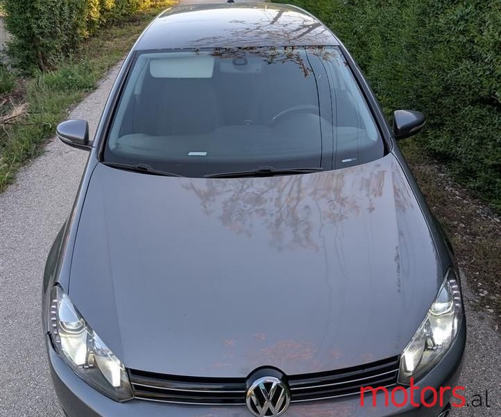 2011' Volkswagen Golf photo #6