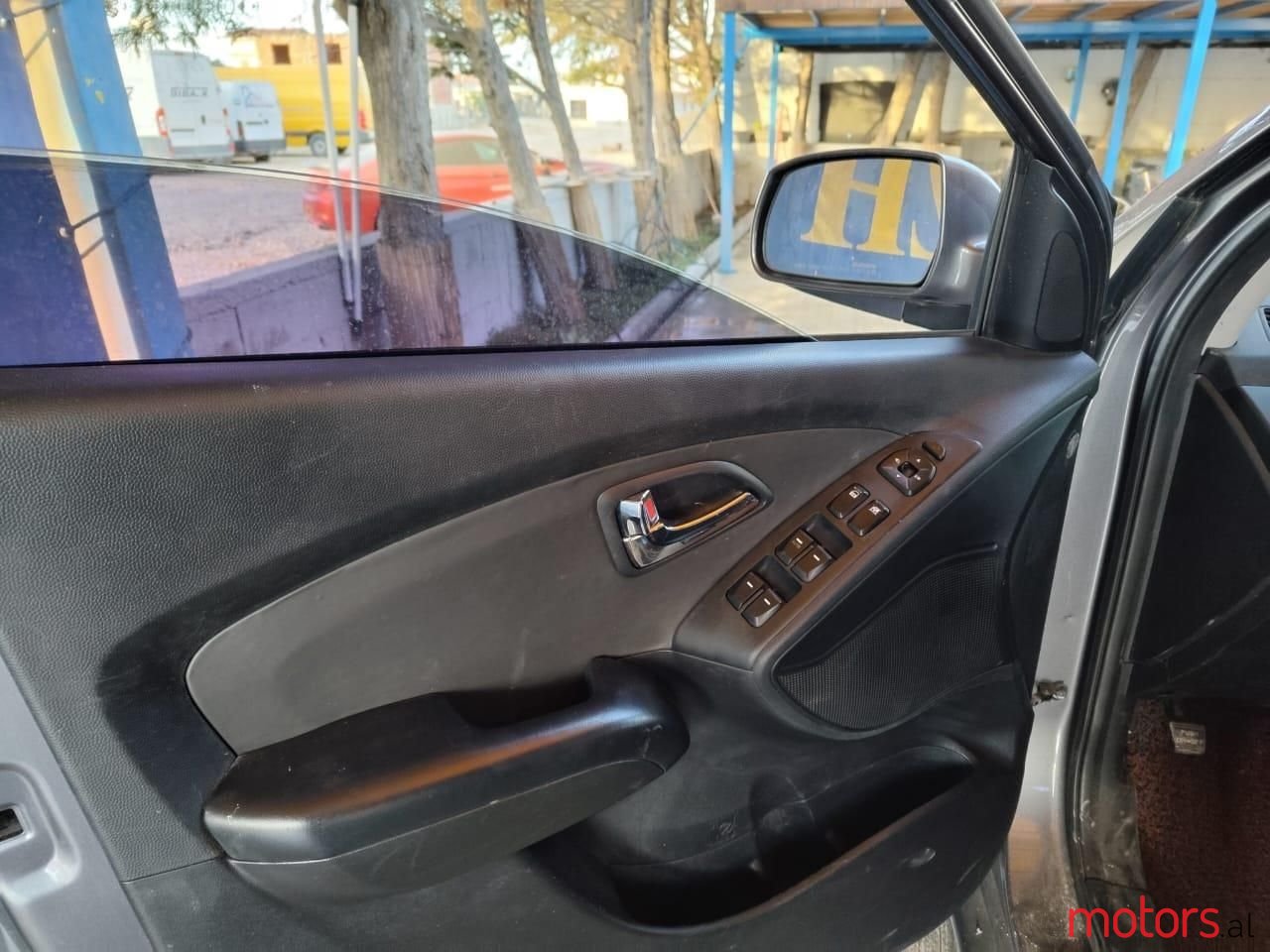 2011' Hyundai Tucson photo #4