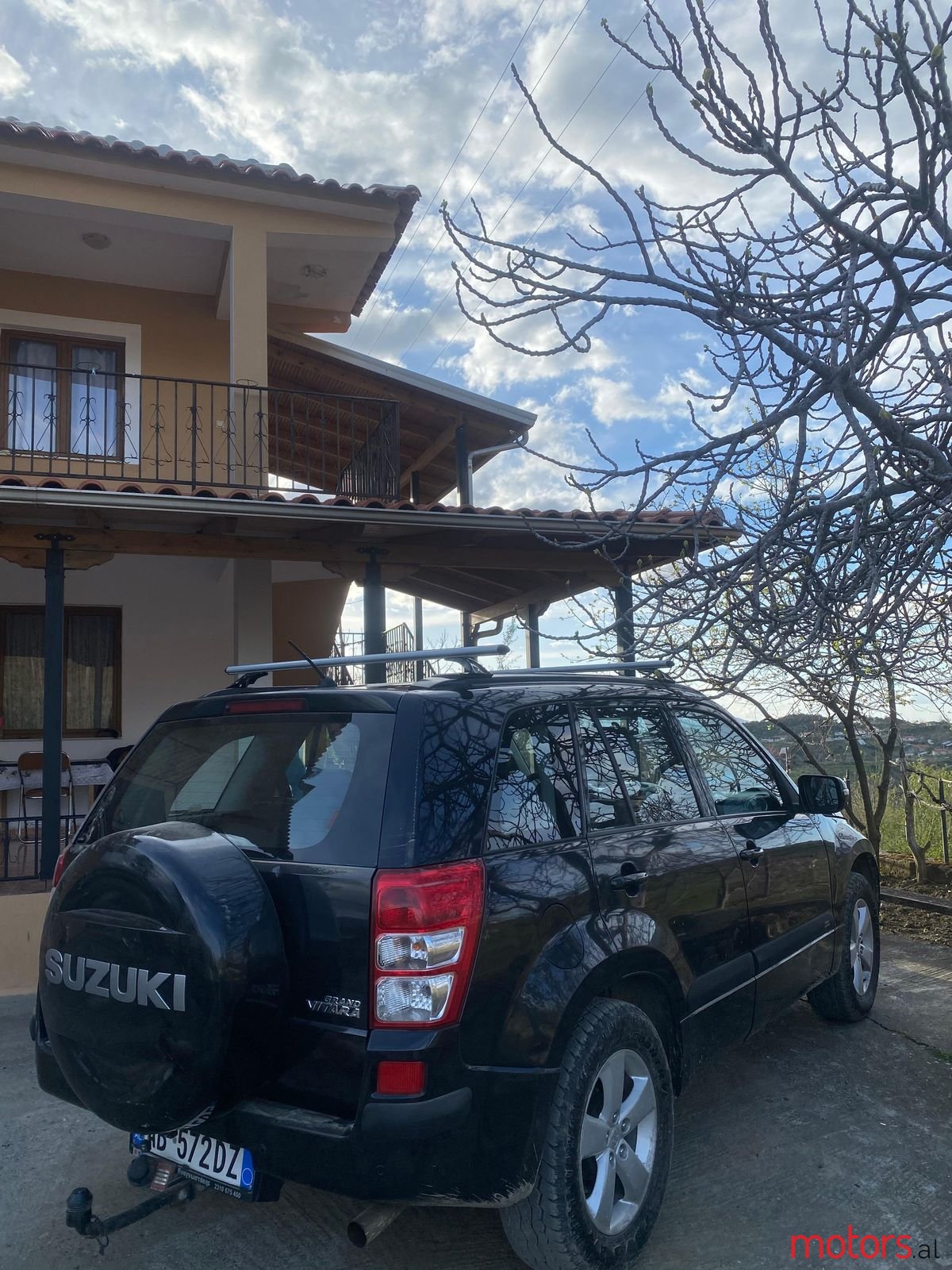 2009' Suzuki Grand Vitara photo #2