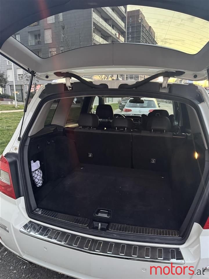 2012' Mercedes-Benz GLK 250 photo #4