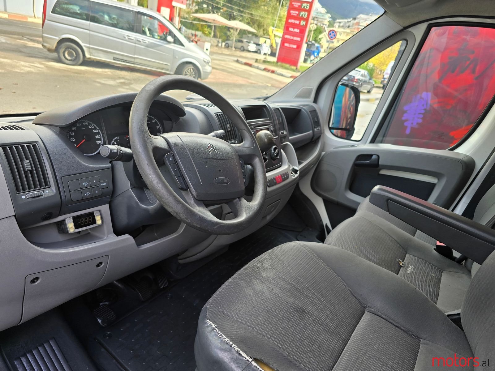 2012' Citroen Jumper photo #3