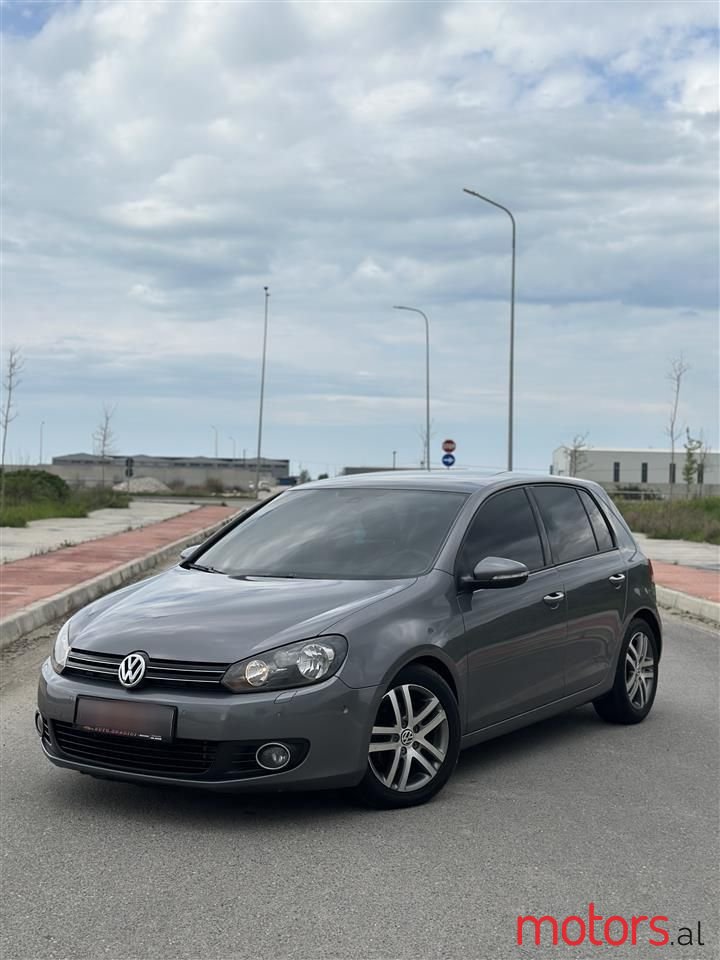 2012' Volkswagen Golf photo #1