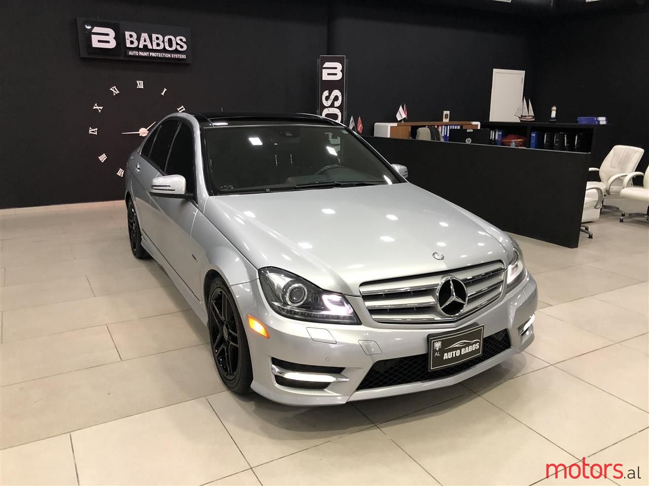 2012' Mercedes-Benz C 300 photo #1