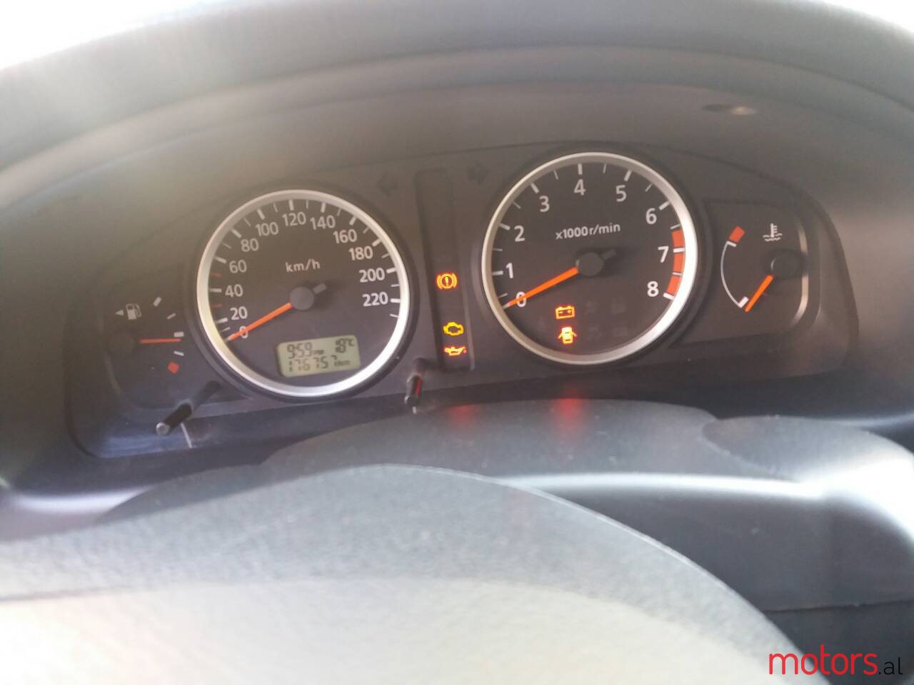 2005' Nissan Almera Black photo #4