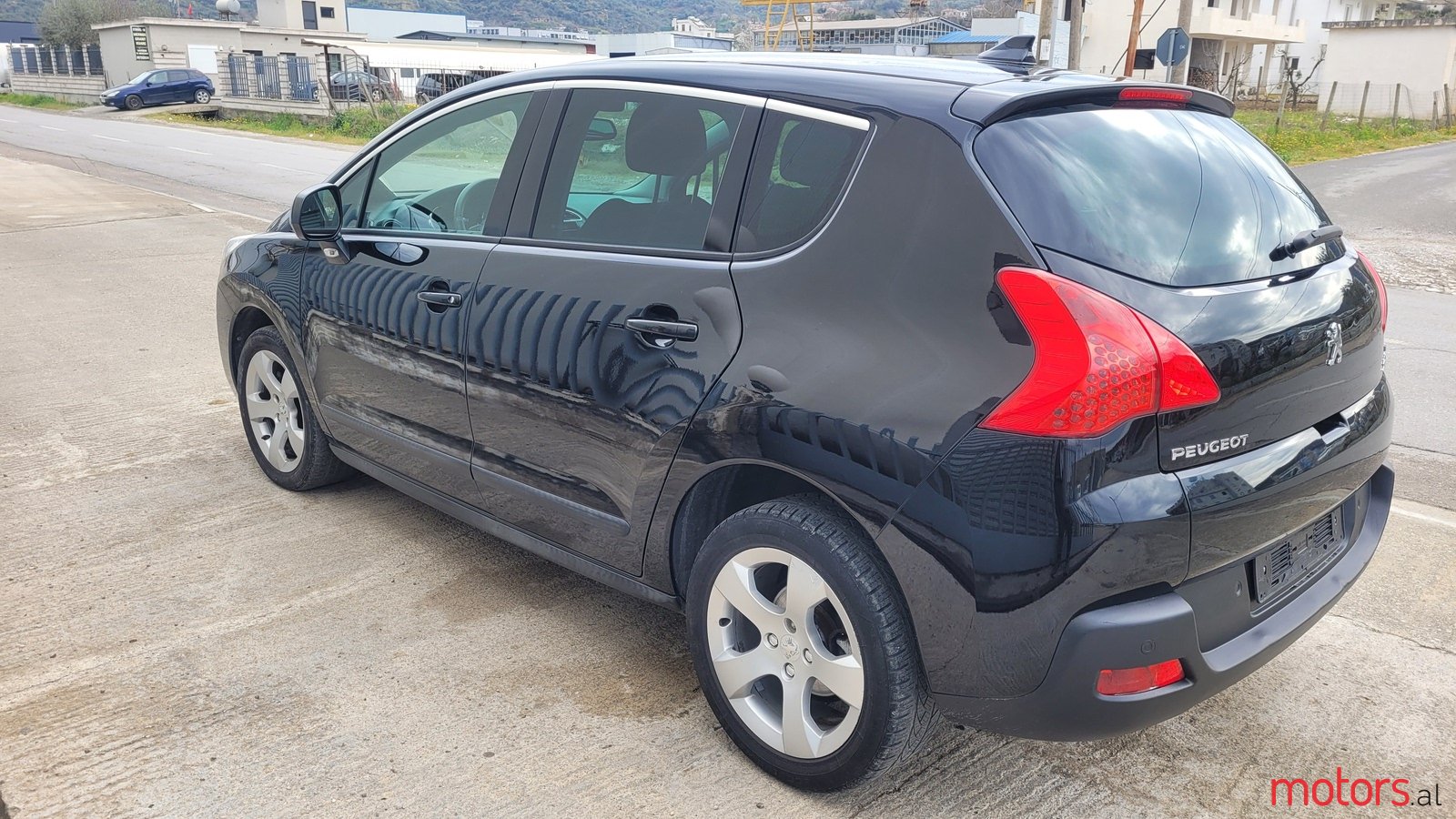 2013' Peugeot 3008 e Zeze photo #2