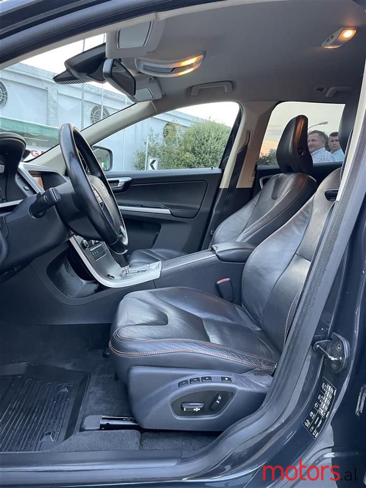 2010' Volvo V60 photo #6