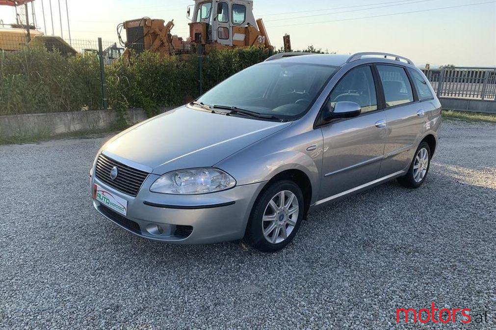 2006' Fiat Croma photo #2