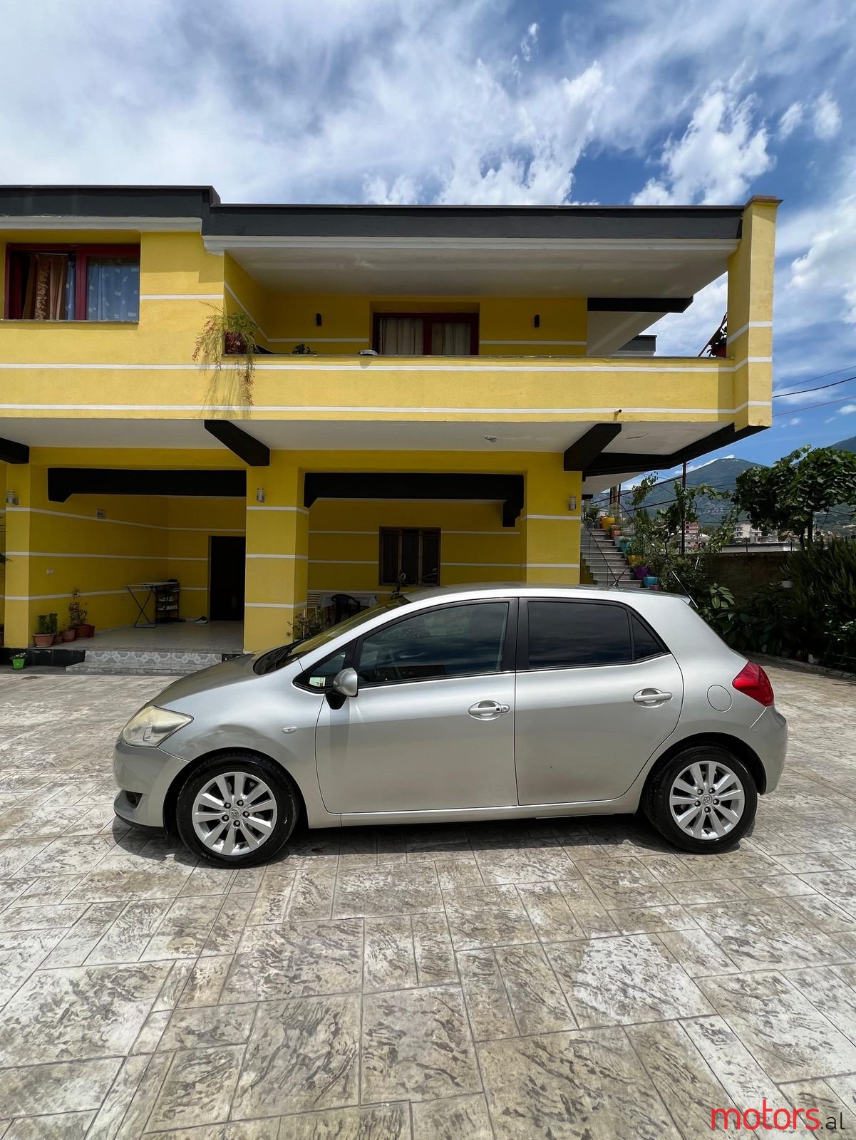 2007' Toyota Auris photo #6