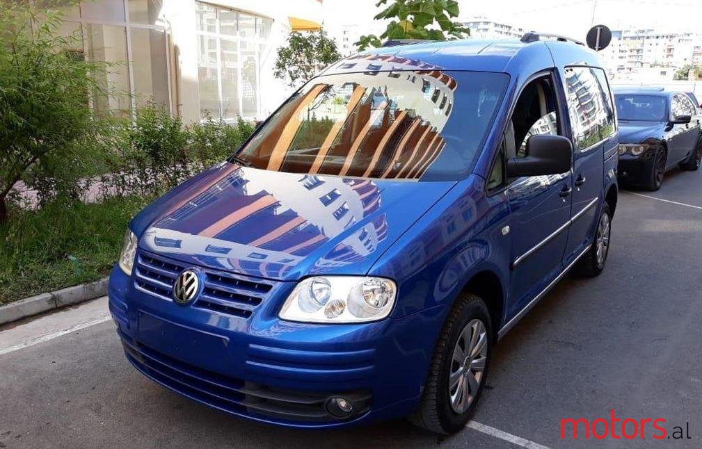 2005' Volkswagen Caddy photo #2