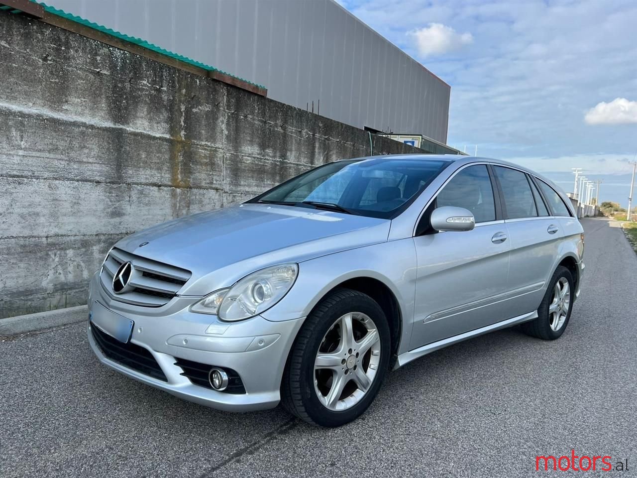 2007' Mercedes-Benz R 320 photo #3