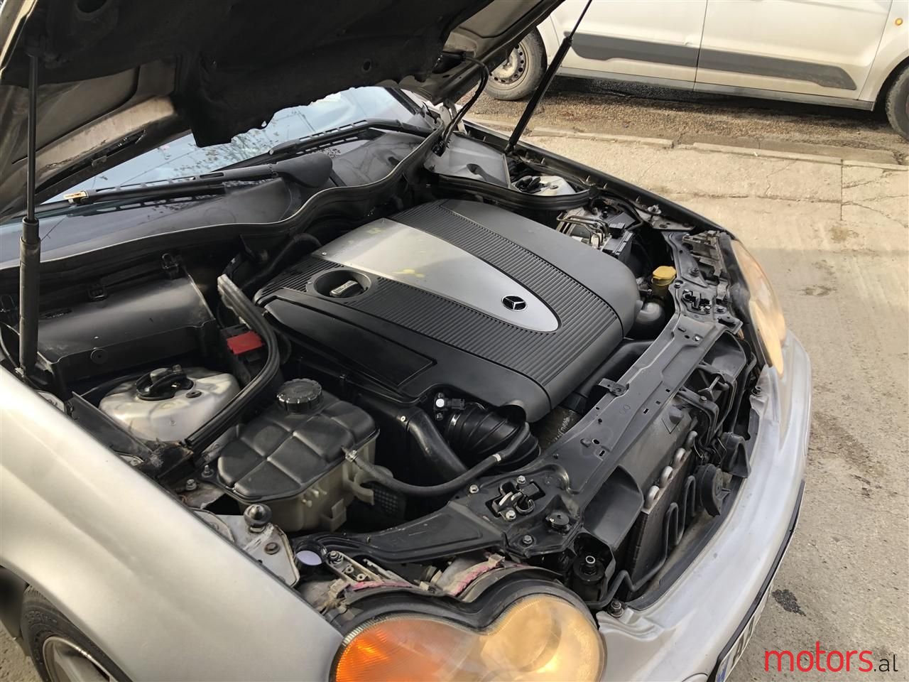 2005' Mercedes-Benz C 220 photo #5