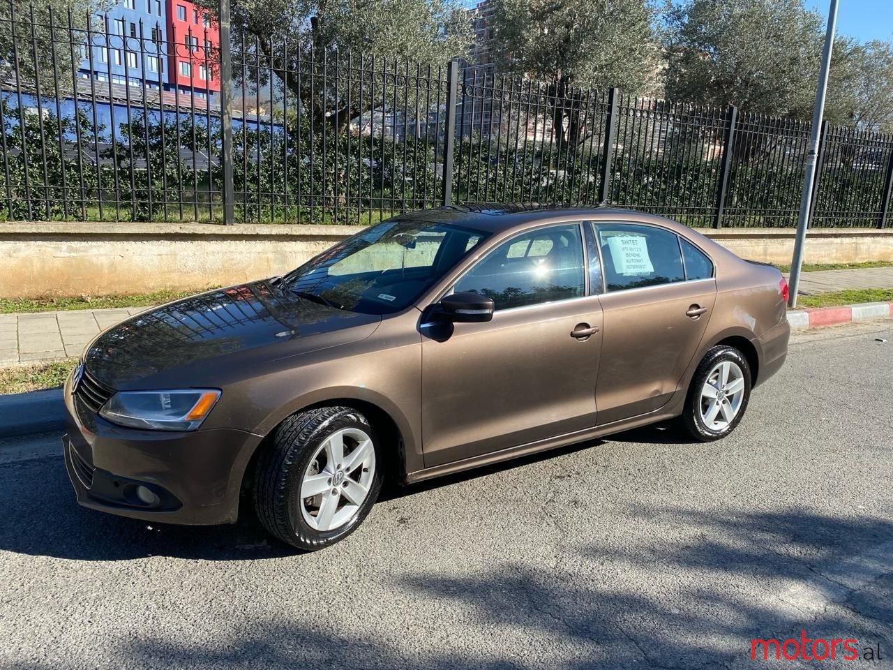 2012' Volkswagen Jetta photo #6