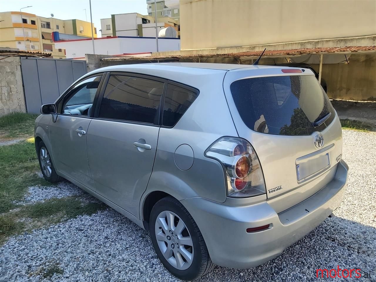 2007' Toyota Verso photo #2