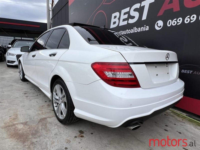 2013' Mercedes-Benz C 220 photo #5