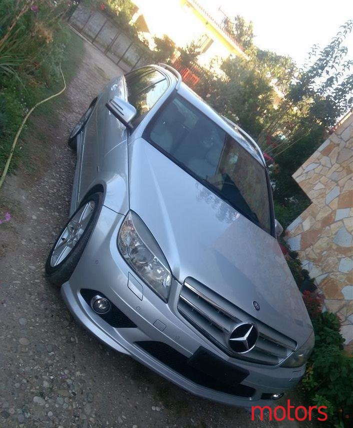 2009' Mercedes-Benz C 220 photo #1