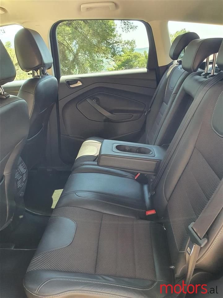 2013' Ford Kuga photo #6