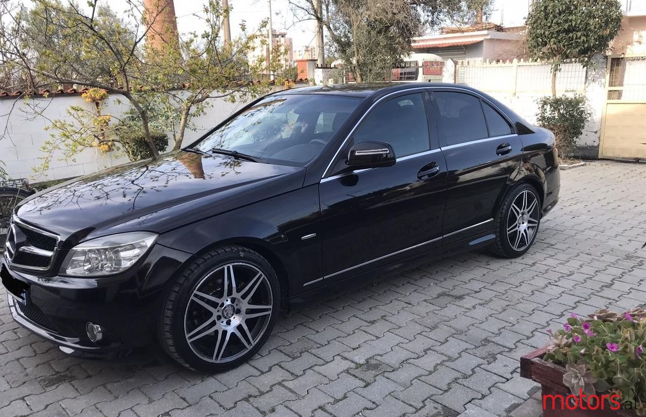 2008' Mercedes-Benz C 220 photo #1