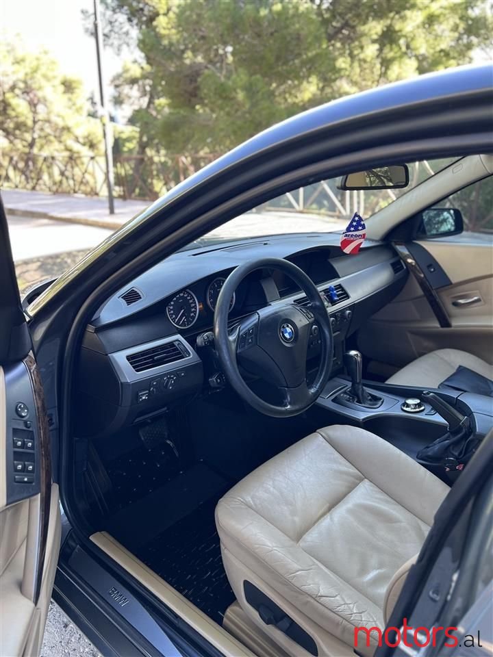 2005' BMW 520 photo #4