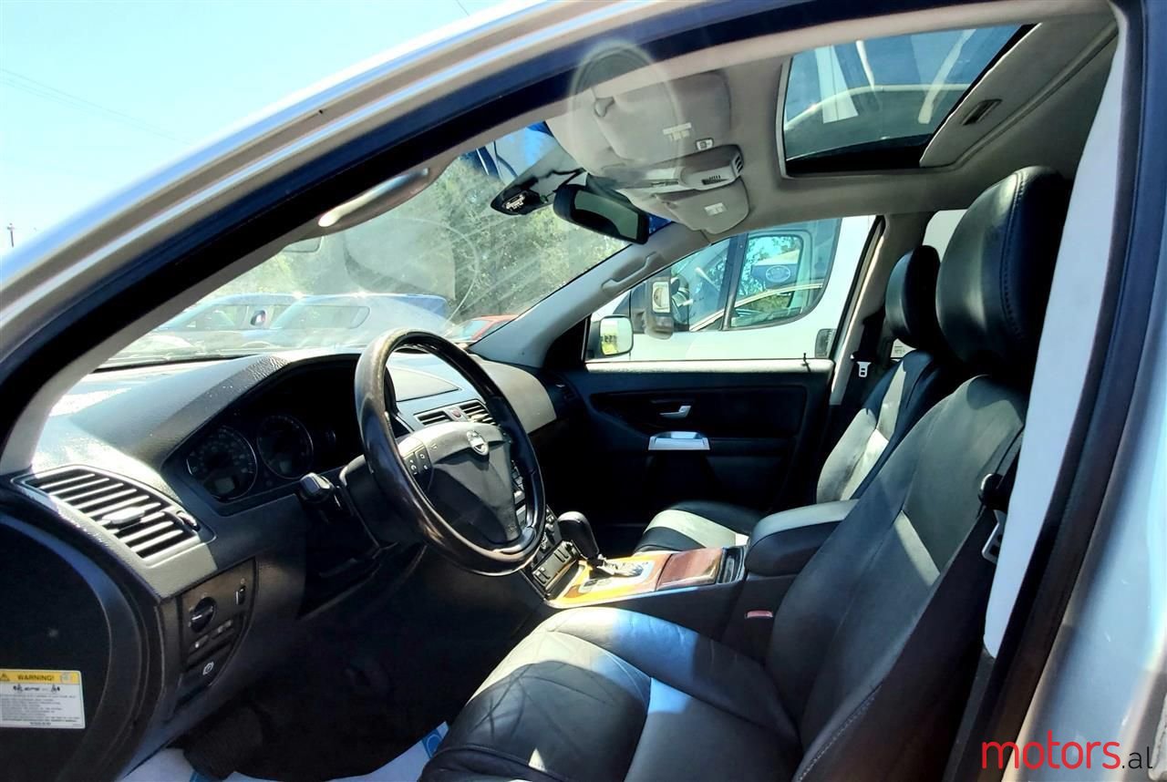 2005' Volvo Xc 90 photo #5